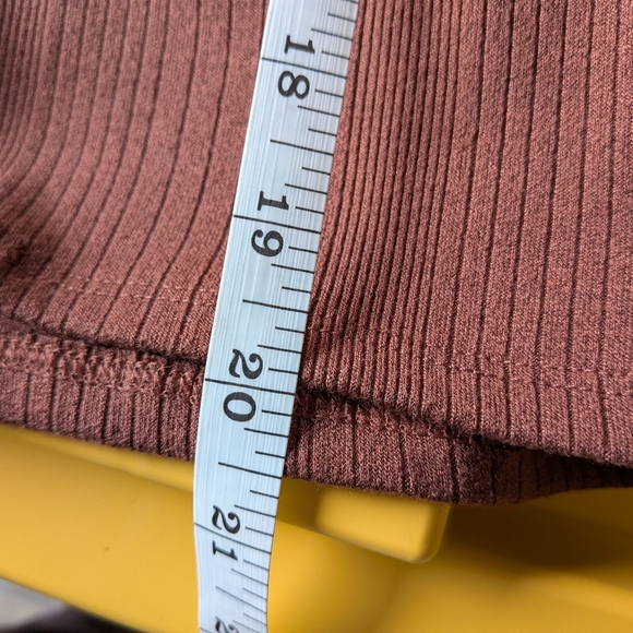 American Eagle Outfitters Women's Rust Button Down Shirt - Picture 7 of 12